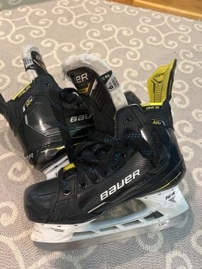 Bauer Supreme hockey skates 6.5